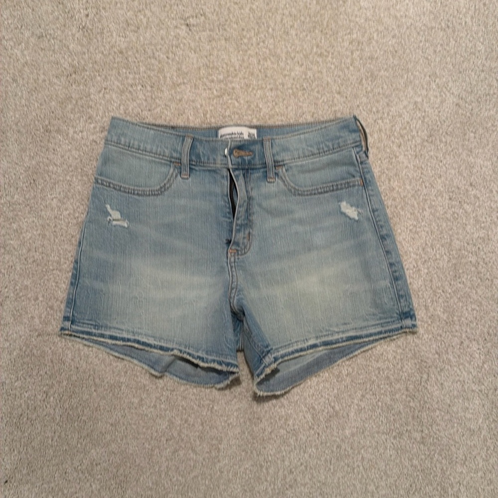 Abercrombie kids high rise relaxed jean shorts size 13/14